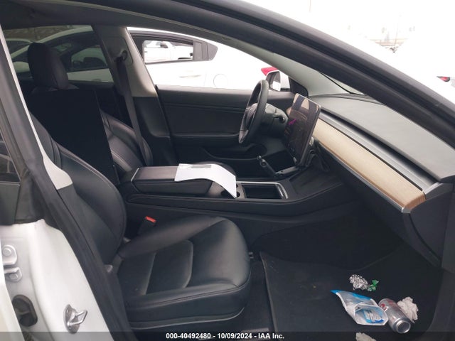 2021 TESLA MODEL 3 5YJ3E1EB9MF939038 Photo 4