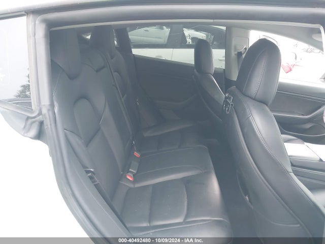 2021 TESLA MODEL 3 5YJ3E1EB9MF939038 Photo 7