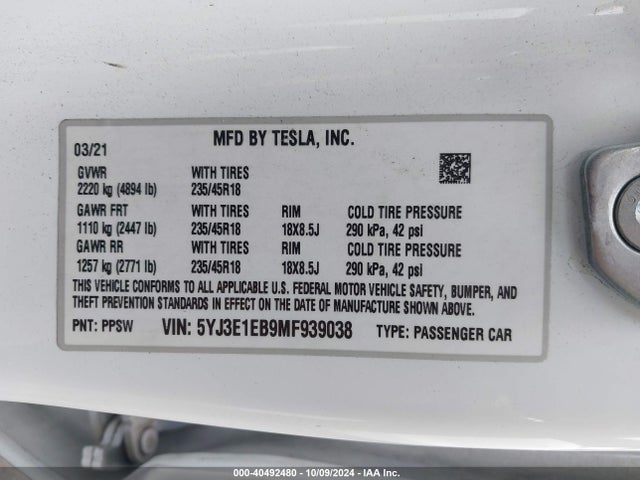 2021 TESLA MODEL 3 5YJ3E1EB9MF939038 Photo 8