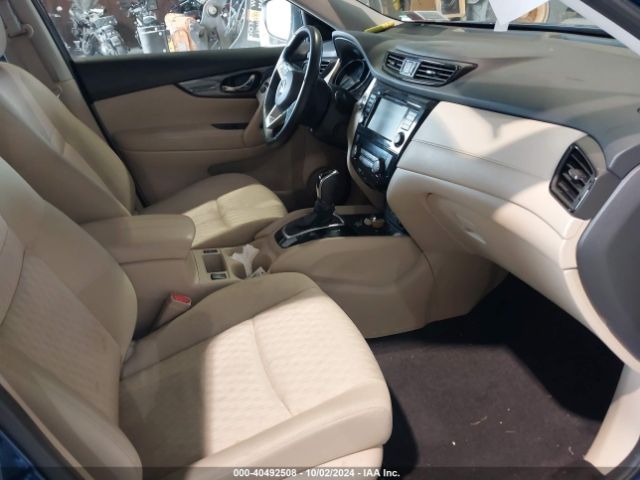 JN8AT2MV0LW123929 Nissan Rogue Sv Intelligent Awd