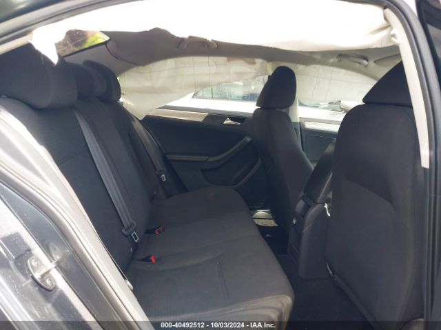 3VWD17AJ4FM403657 Volkswagen Jetta 1.8t Se