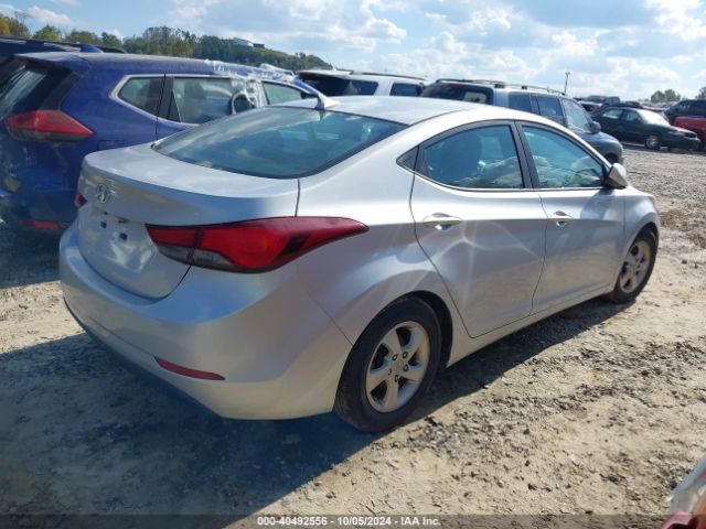 5NPDH4AE9FH551518 Hyundai ELANTRA SE