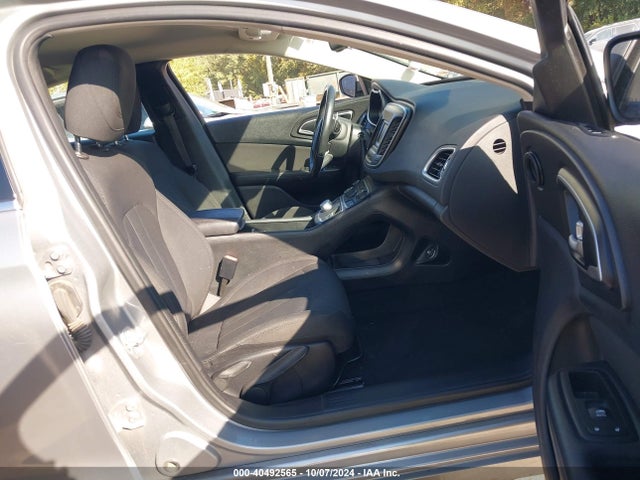Chrysler 200 Limited 2016 1C3CCCAG1GN144689 Image 5