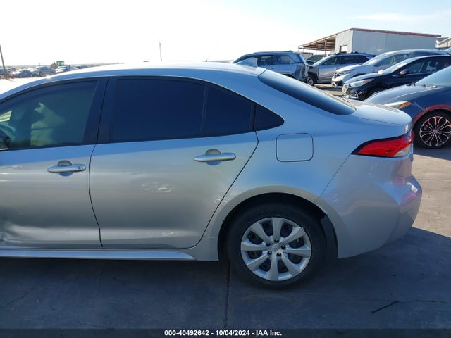 Toyota Corolla Hybrid Le 2023 JTDBCMFE4PJ011114 Image 18
