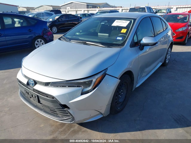 Toyota Corolla Hybrid Le 2023 JTDBCMFE4PJ011114 Image 2