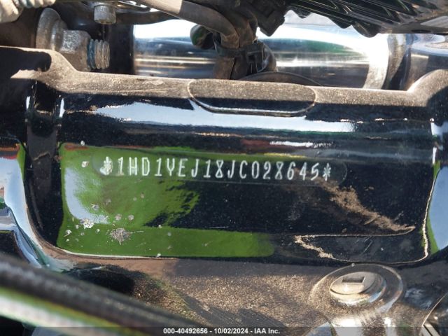 2018 HARLEY-DAVIDSON FXBR 1HD1YEJ18JC028645 Photo 9