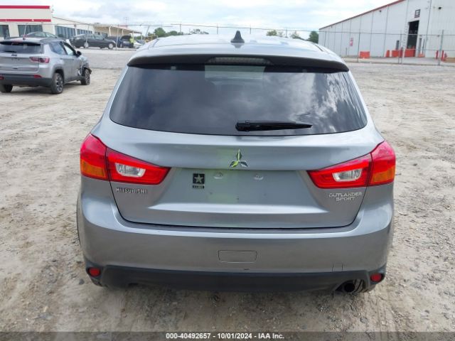 JA4AP3AU2HZ013000 Mitsubishi Outlander Sport 2.0 Es