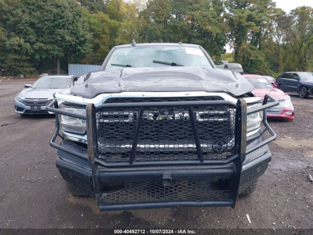 3C6UR5HJXKG626615 RAM 2500 Tradesman  4x4 8' Box