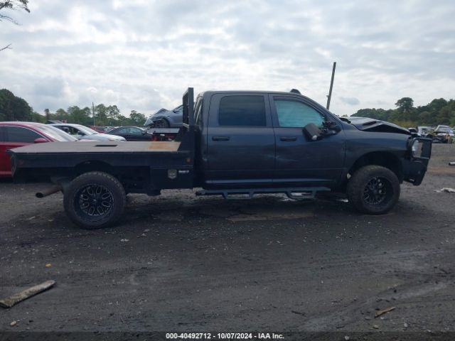 3C6UR5HJXKG626615 RAM 2500 Tradesman  4x4 8' Box