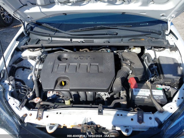 Toyota COROLLA LE 2018 5YFBURHE3JP805158 Image 10