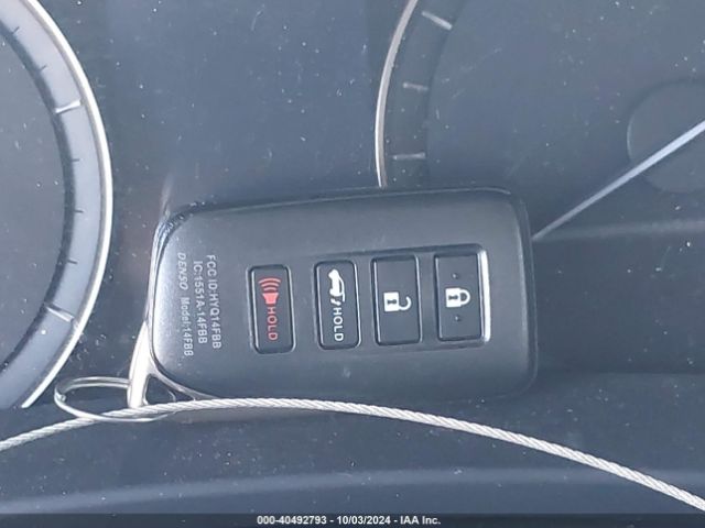 2T2ZZMCAXKC119879 Lexus RX 350
