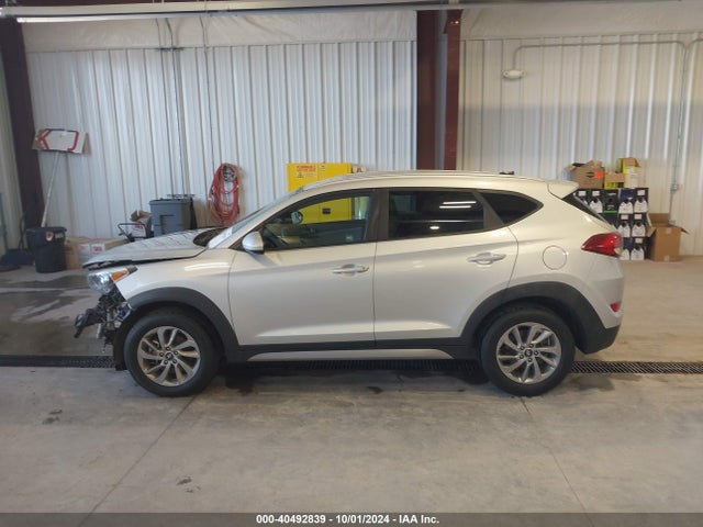 Hyundai TUCSON SE 2017 KM8J3CA46HU316940 Image 15