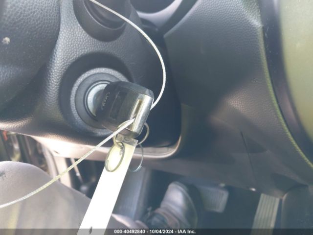 KNDJN2A25F7167732 KIA Soul