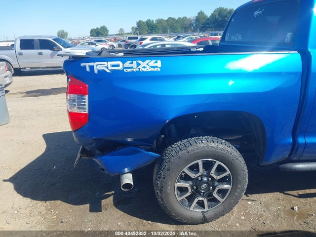 5TFHY5F11JX731490 Toyota Tundra Limited 5.7l V8