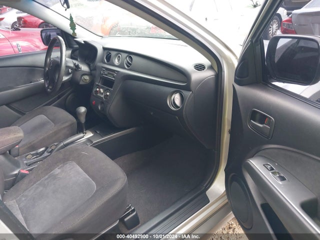2003 MITSUBISHI OUTLANDER JA4LX31G03U077643 Photo 4