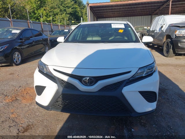 4T1G11AKXLU900575 Toyota CAMRY SE