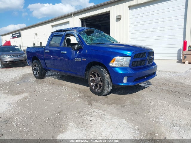 RAM 1500 Express 2015 1C6RR7KT8FS773171 Image 1
