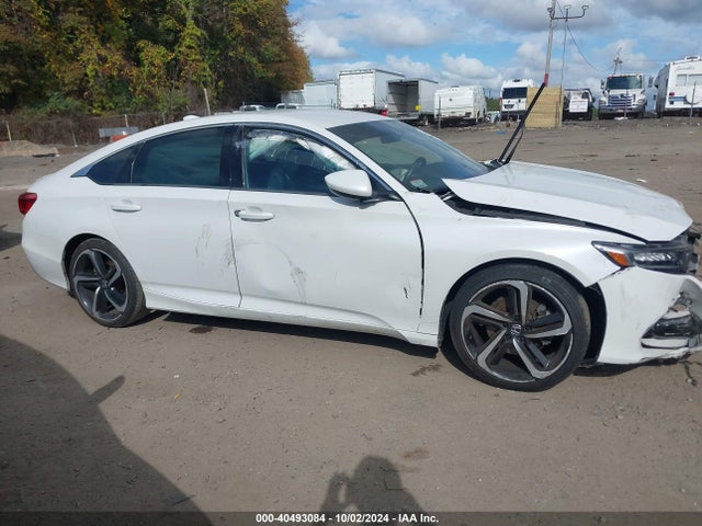 1HGCV1F39JA137182 Honda Accord Sport