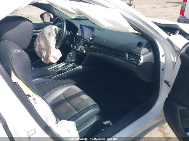 1HGCV1F39JA137182 Honda Accord Sport