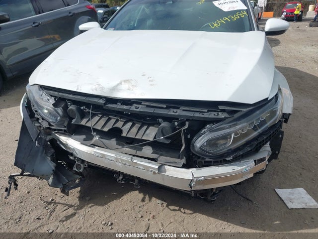 1HGCV1F39JA137182 Honda Accord Sport