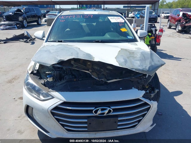 Hyundai Elantra Value Edition 2018 5NPD84LF4JH288370 Image 12
