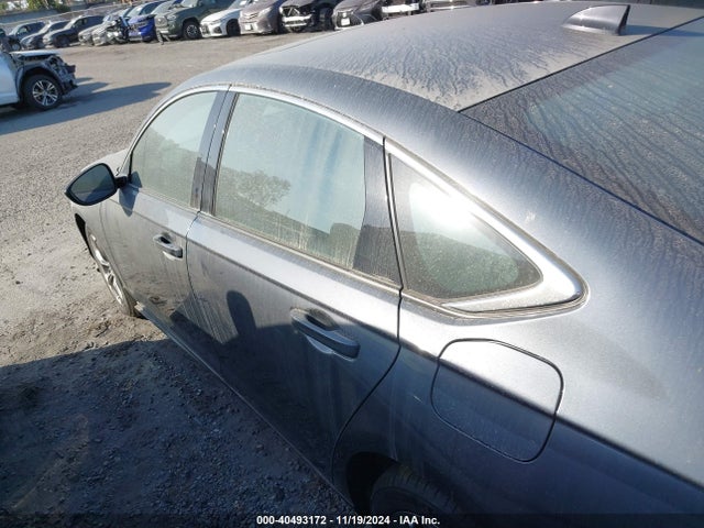 Honda ACCORD EX 2024 1HGCY1F32RA042451 Image 14