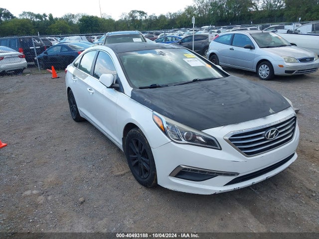 Hyundai SONATA SE 2015 5NPE24AF9FH059019 Image 1