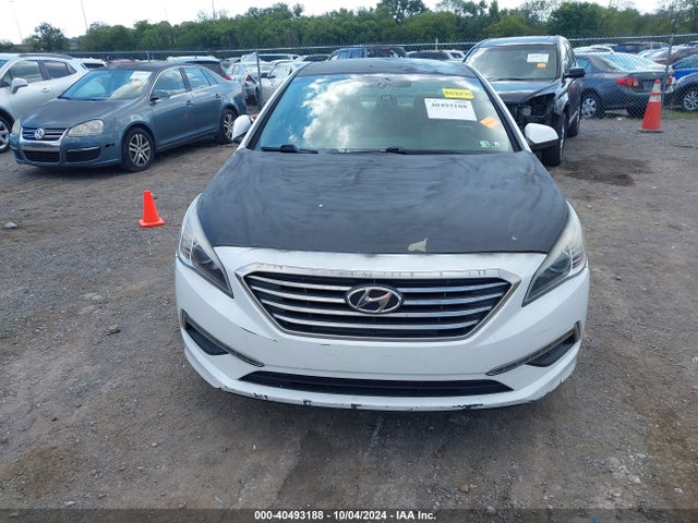 Hyundai SONATA SE 2015 5NPE24AF9FH059019 Image 11