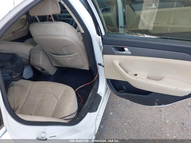 Hyundai SONATA SE 2015 5NPE24AF9FH059019 Image 8