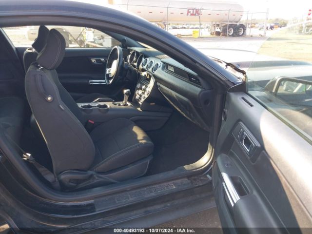 1FA6P8AM0G5240917 Ford Mustang V6