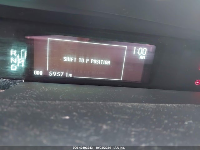 Toyota Prius Two 2015 JTDKN3DU8F1945662 Image 15