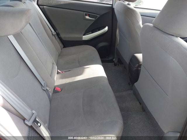 Toyota Prius Two 2015 JTDKN3DU8F1945662 Image 8
