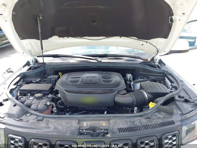 1C4RJEAG8NC155575 Jeep Grand Cherokee Wk Laredo X 4x2