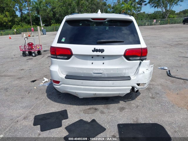 1C4RJEAG8NC155575 Jeep Grand Cherokee Wk Laredo X 4x2