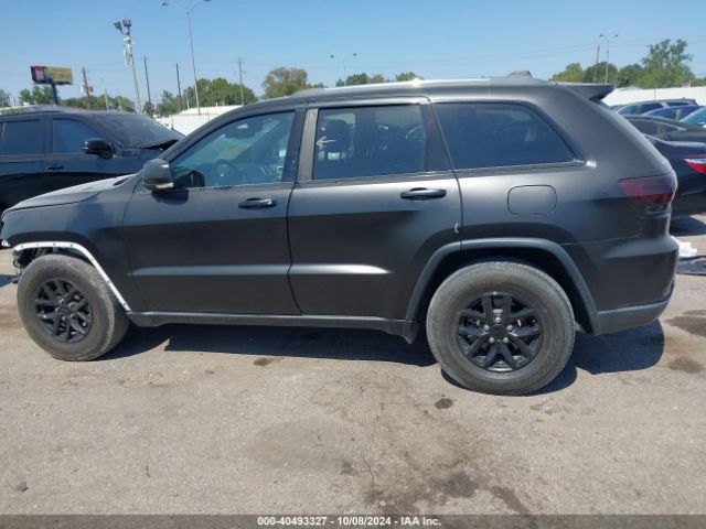 1C4RJEBG1JC361975 Jeep Grand Cherokee Limited 4x2