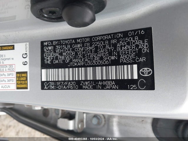 Toyota Prius Two Eco 2016 JTDKARFU3G3005061 Image 9