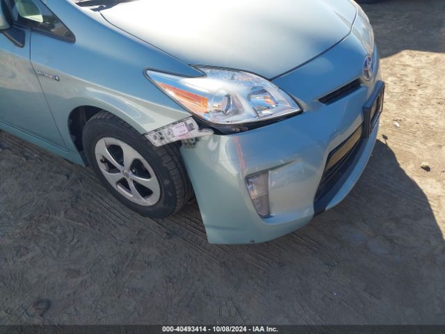 JTDKN3DU1E1827421 Toyota Prius Four