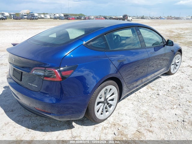 2022 TESLA MODEL 3 5YJ3E1EB9NF185155 Photo 3