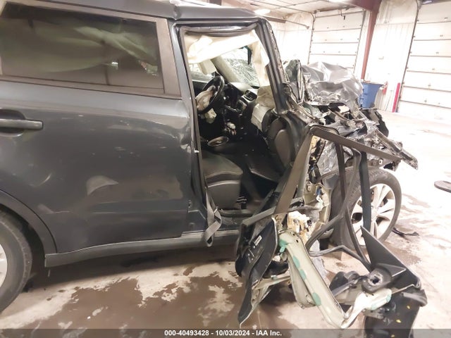 KIA SOUL + 2014 KNDJP3A53E7004974 Image 13