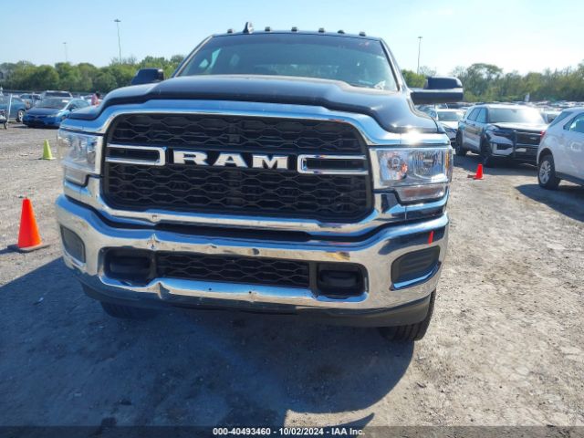 3C6UR5CL0NG122149 RAM 2500 Tradesman  4x4 6'4 Box