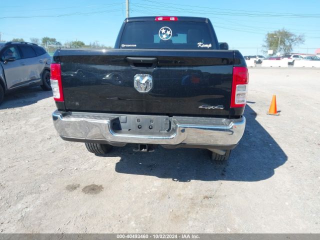 3C6UR5CL0NG122149 RAM 2500 Tradesman  4x4 6'4 Box