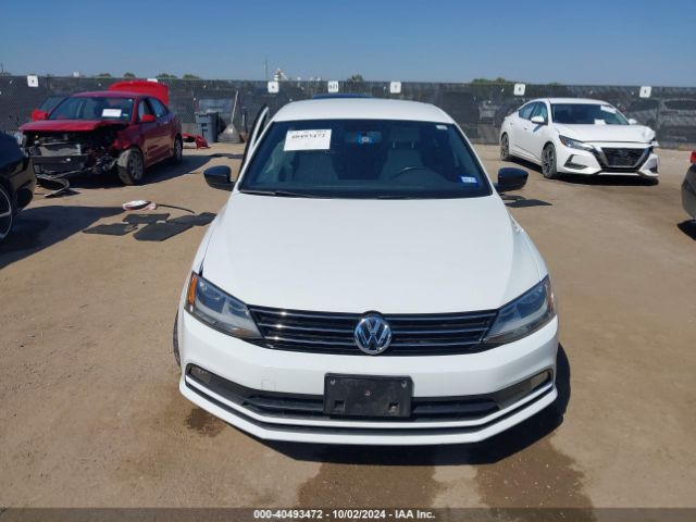 3VWD17AJ6GM343625 Volkswagen Jetta 1.8t Sport