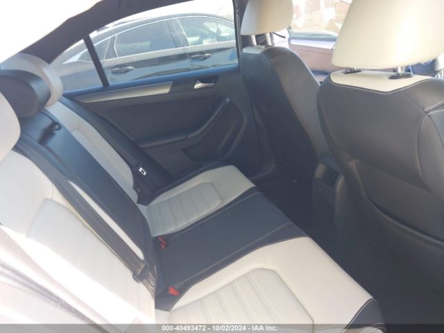 3VWD17AJ6GM343625 Volkswagen Jetta 1.8t Sport