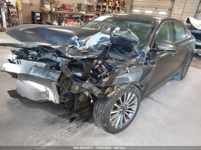 KNALB4J10H5042069 KIA Cadenza Premium