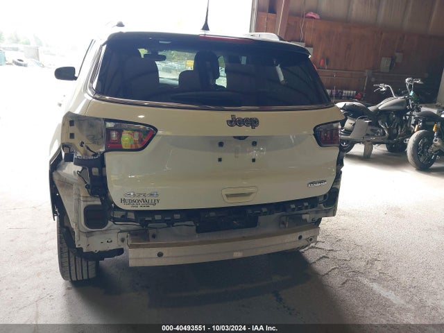 Jeep Compass Latitude 4x4 2018 3C4NJDBB0JT255986 Image 19