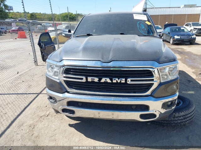1C6SRFFT5KN852697 RAM 1500 Big Horn/lone Star  4x4 5'7 Box