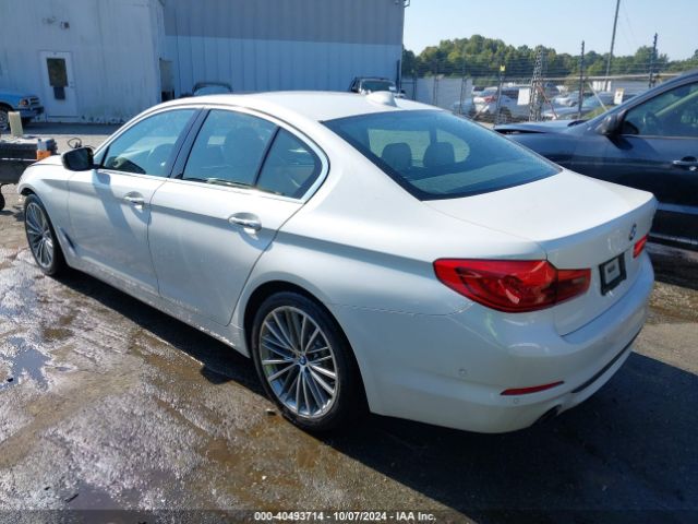 WBAJA5C34HG896274 BMW 530I