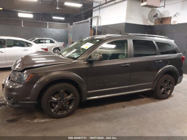3C4PDDGG6JT364215 Dodge Journey Crossroad Awd