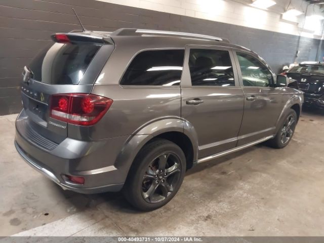 3C4PDDGG6JT364215 Dodge Journey Crossroad Awd