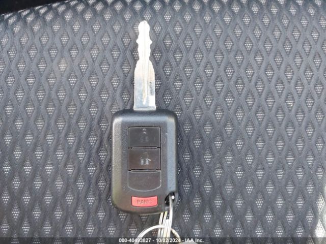 JA4AD2A32JZ054615 Mitsubishi Outlander Es